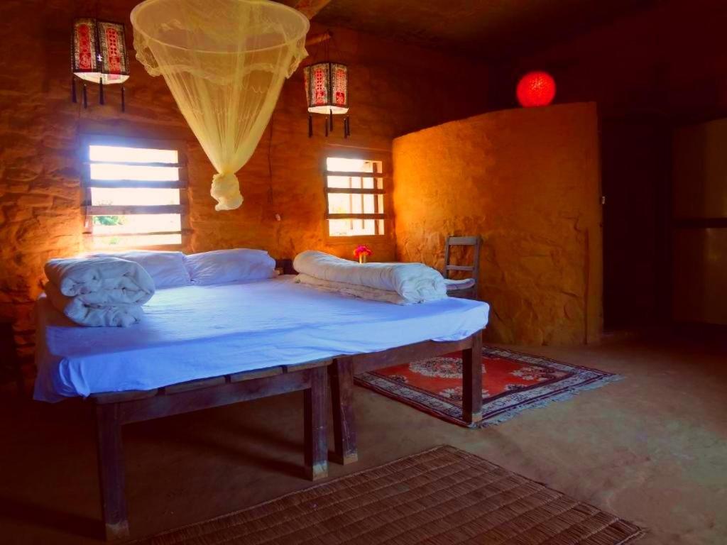 Shanta Ghar A Rustic Guesthouse Chitwan Bagian luar foto