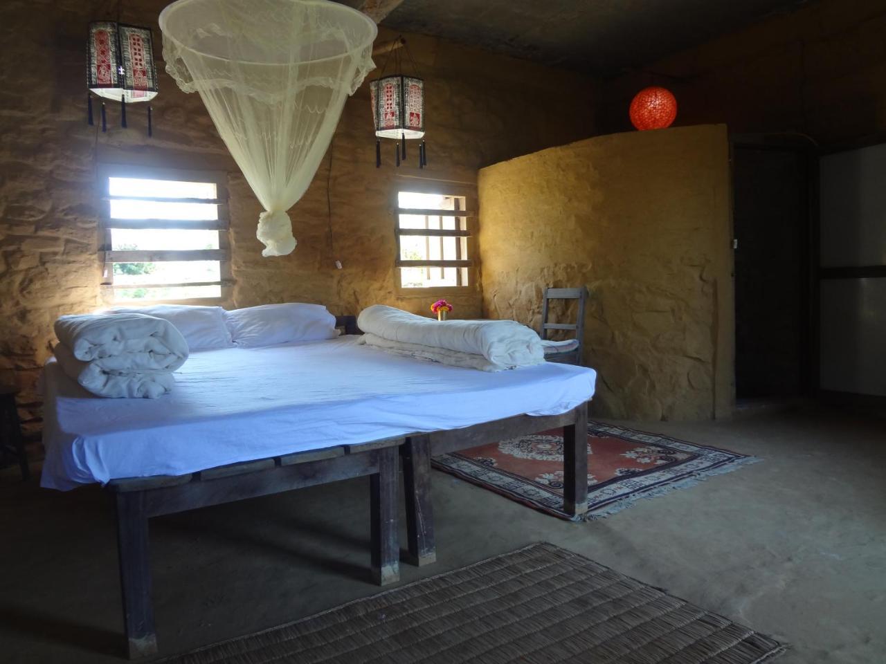 Shanta Ghar A Rustic Guesthouse Chitwan Bagian luar foto