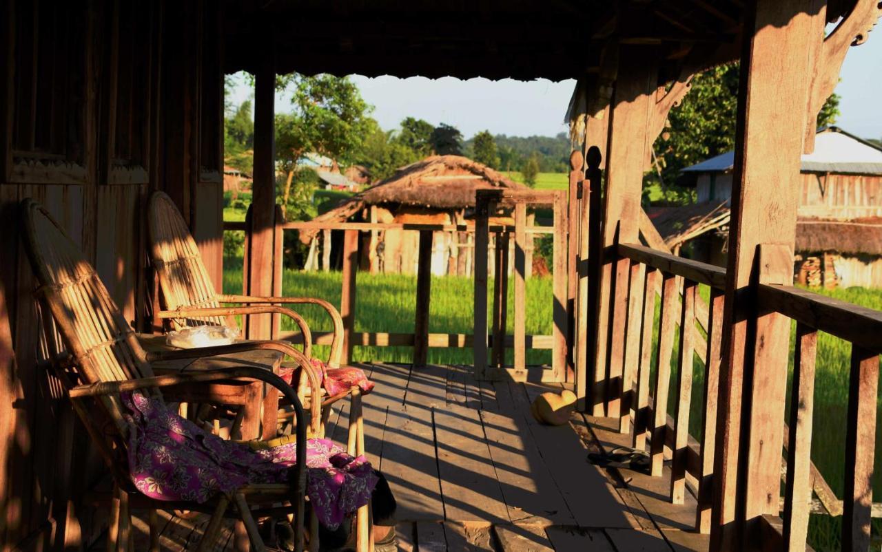 Shanta Ghar A Rustic Guesthouse Chitwan Bagian luar foto
