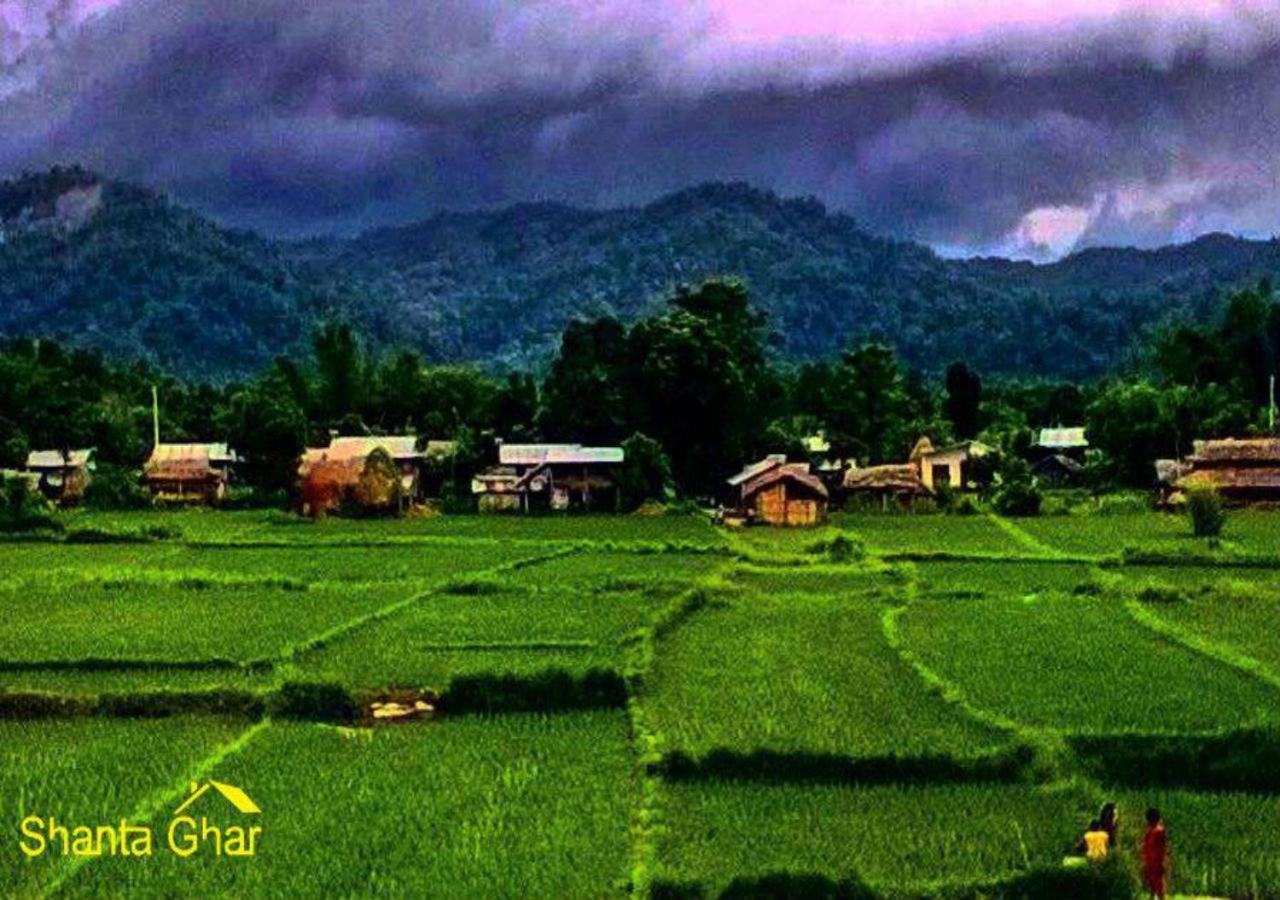 Shanta Ghar A Rustic Guesthouse Chitwan Bagian luar foto